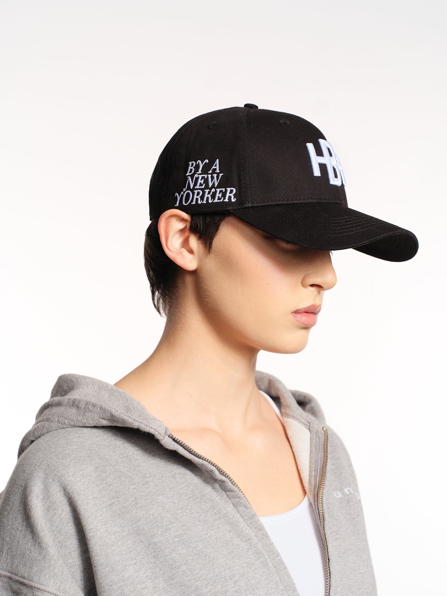 LOGO CAP